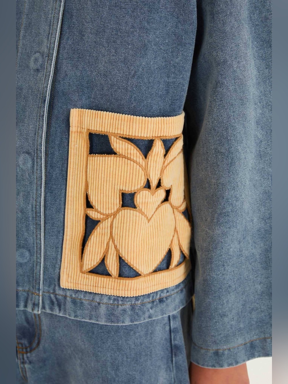 π Farm Rio Denim Richelieu Barn Jacket - size S - Picture 4 of 11